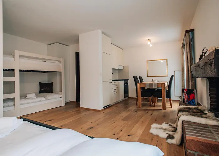 Homes - Casa Partnun 309 דירה *